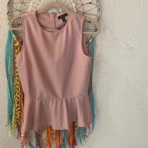 J Crew pink 4p sleeveless super 120 wool top.